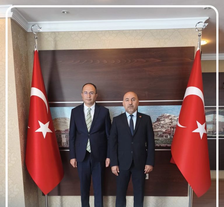 Keçiören Kaymakamlığı Görevine Atanan Sayın Mehmet Soğukpınar’ı Makamında Ziyaret Ettik